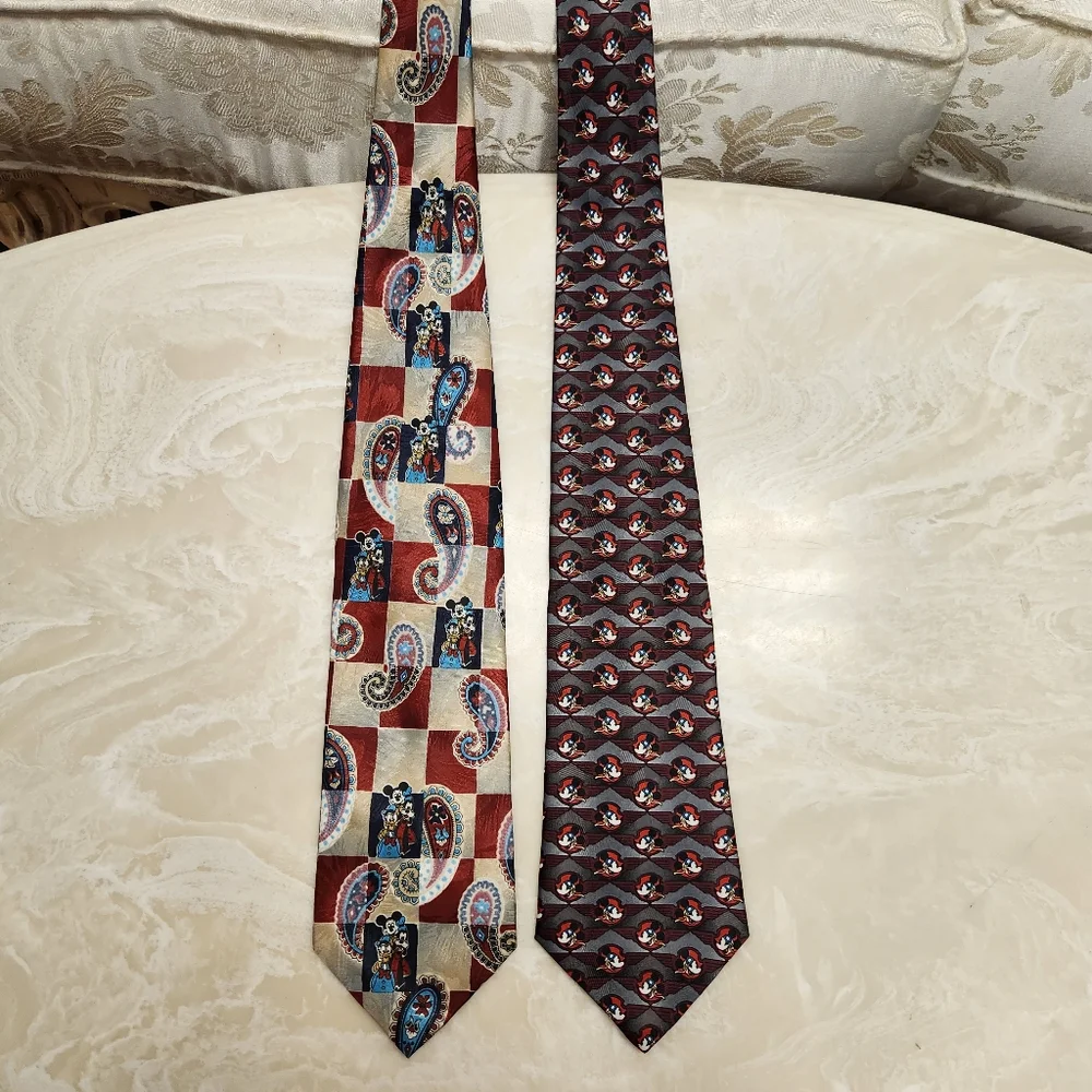 Mickey Unlimited Men's Novelty Necktie Tie Pilot Mickey Mouse & Friends